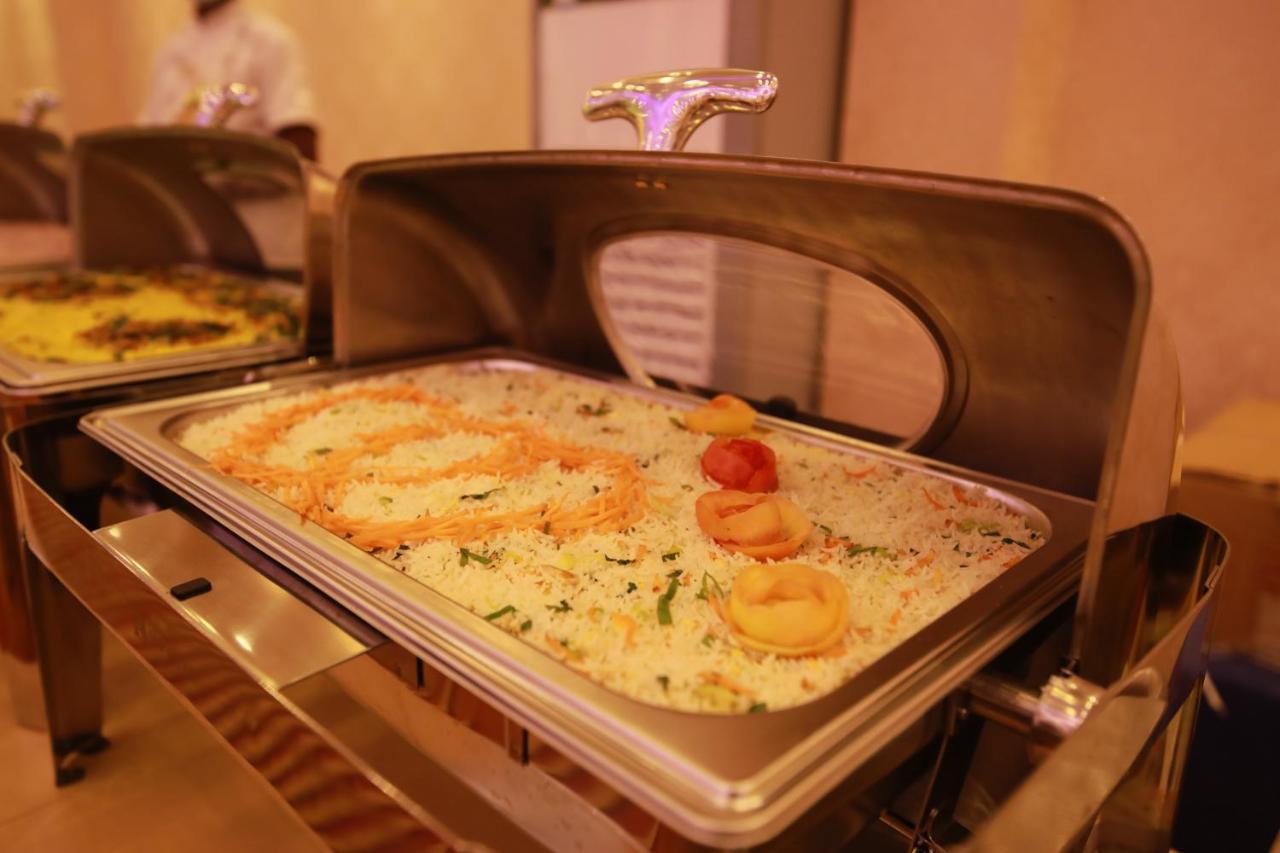 Polhena Grand Resort & Banquet 马特勒 外观 照片